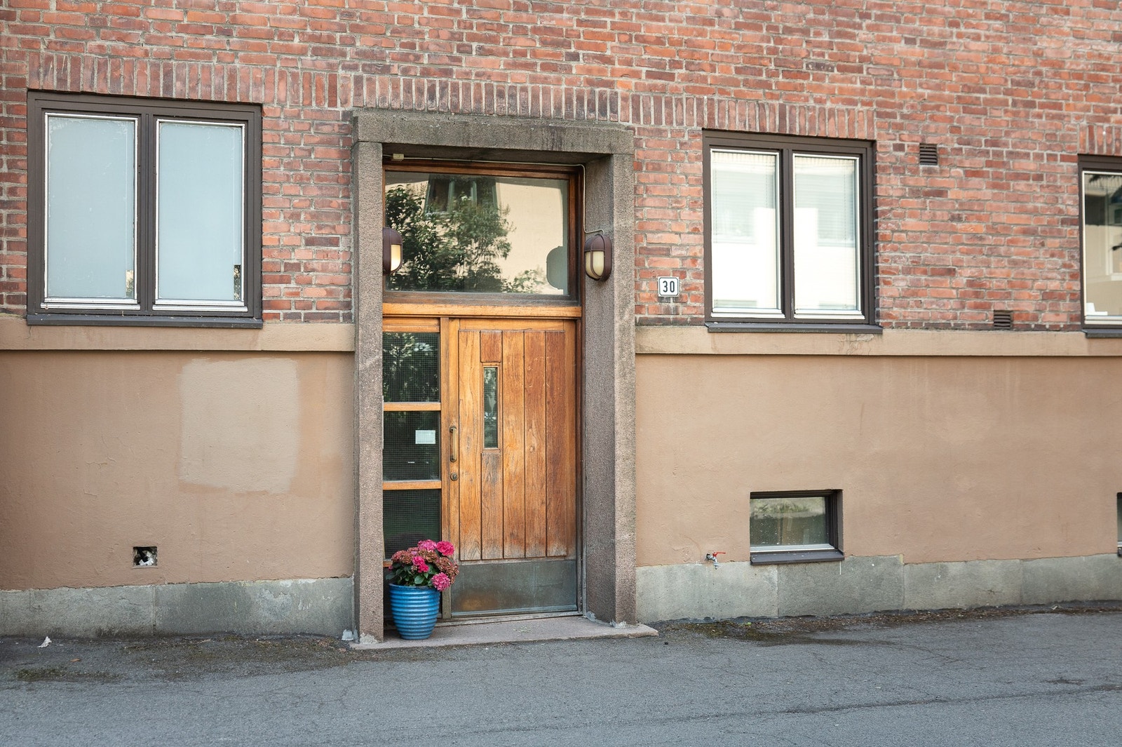 Presentabelt inngangsparti. Galleribilde