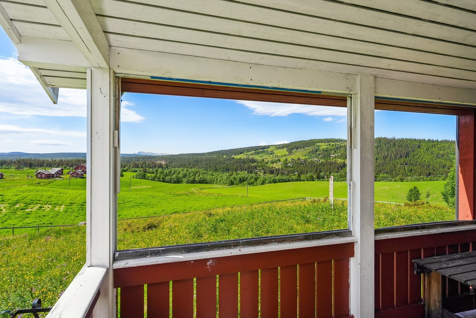 Den landlige og rolige beliggenheten skaper en fin ramme for avslappende dager på fjellet. Galleribilde