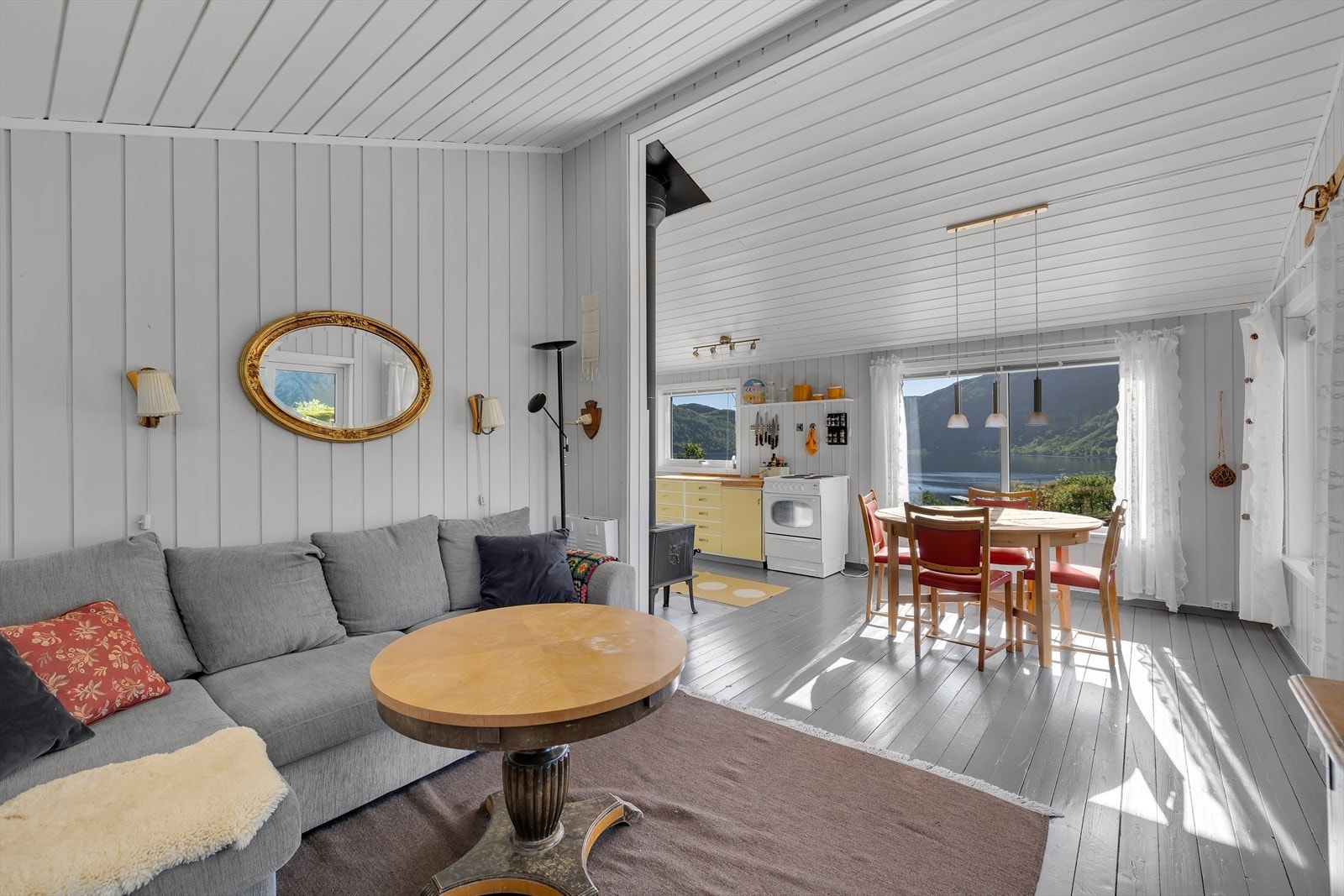 Sjekk ut den fantastiske utsikten fra stuen! Galleribilde