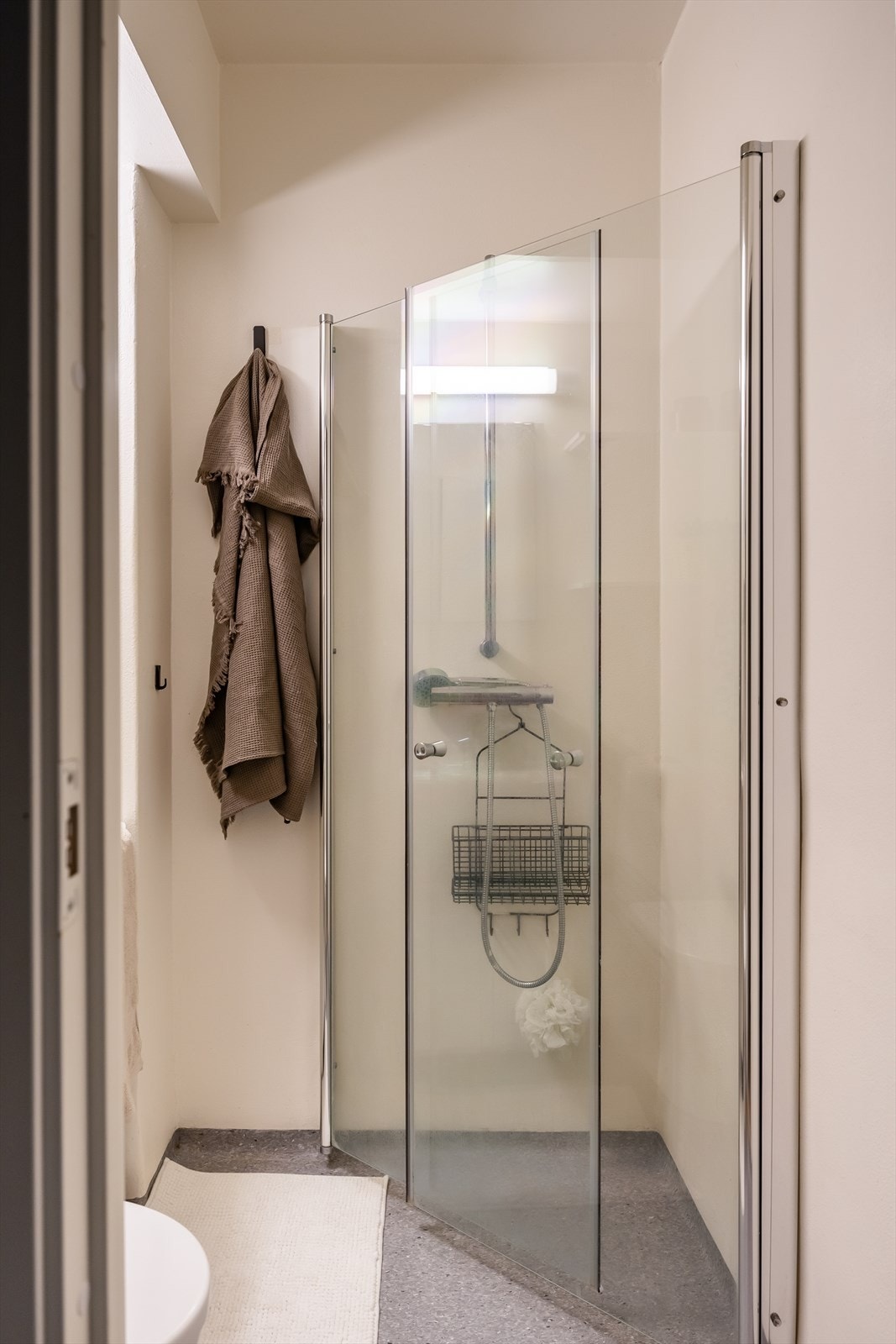 Badet er på 2m². Galleribilde