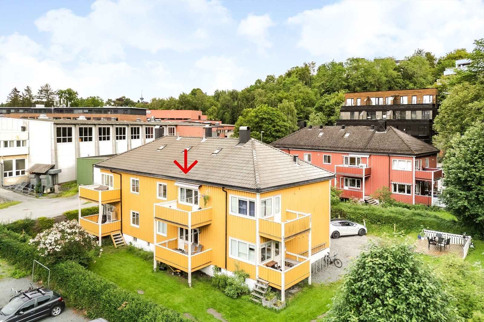 Leiligheten ligger i 2. etg. i en 6-mannsbolig. Galleribilde