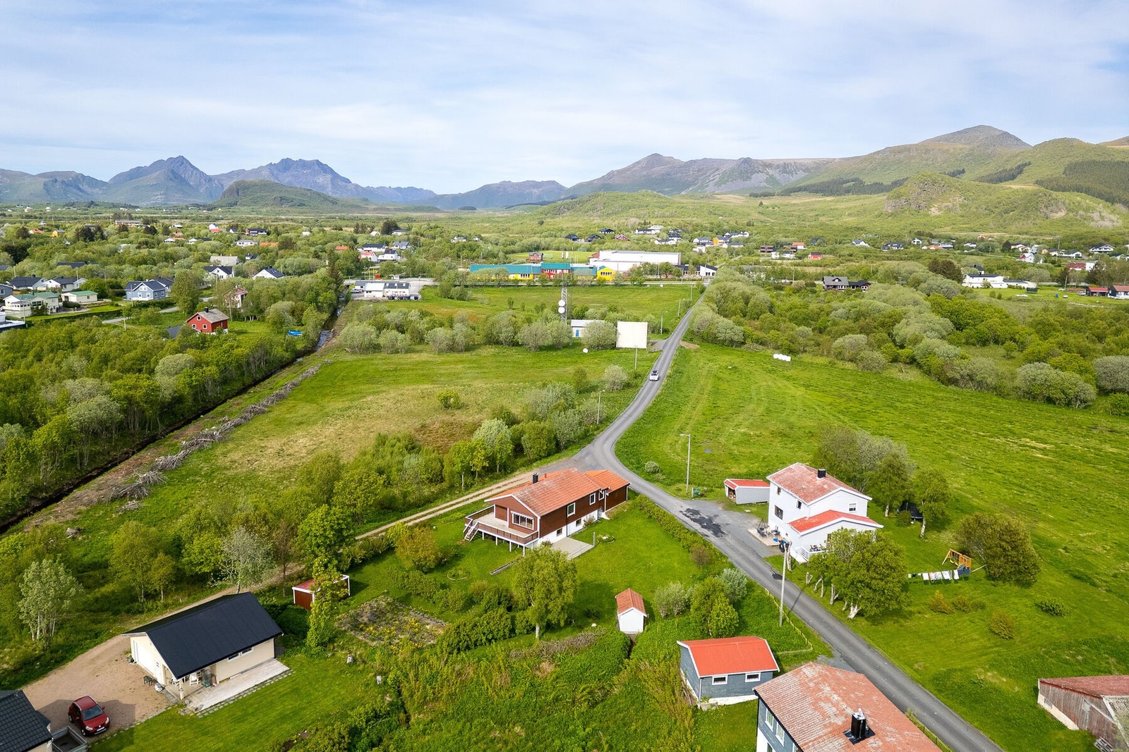 Bø i Vesterålen er kjent for sin storslåtte natur, med gangavstand til Steine skole. Galleribilde