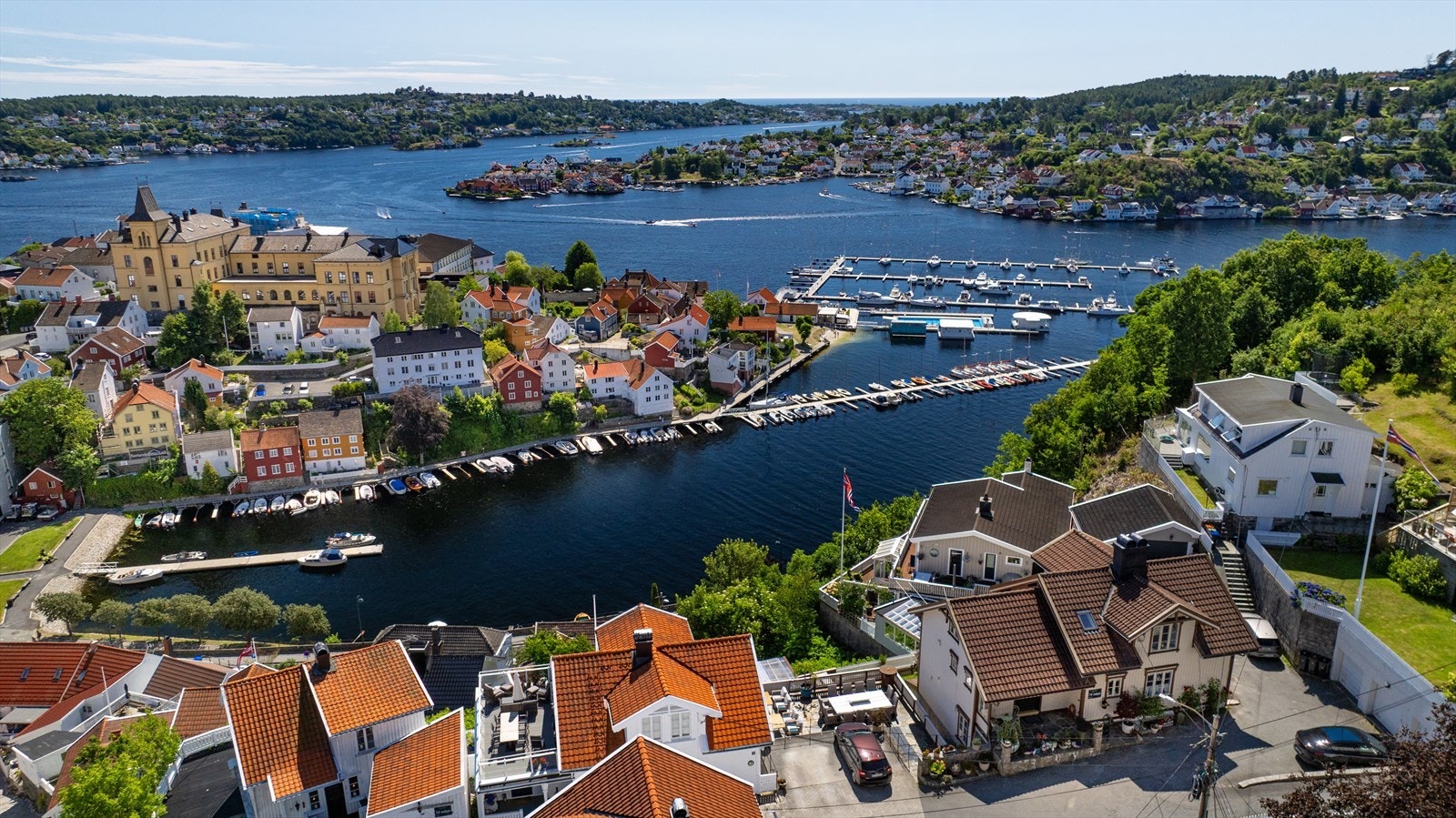 Kristoffer Eastwood i Nordvik presenterer Nedre Skibberhei 11! Galleribilde