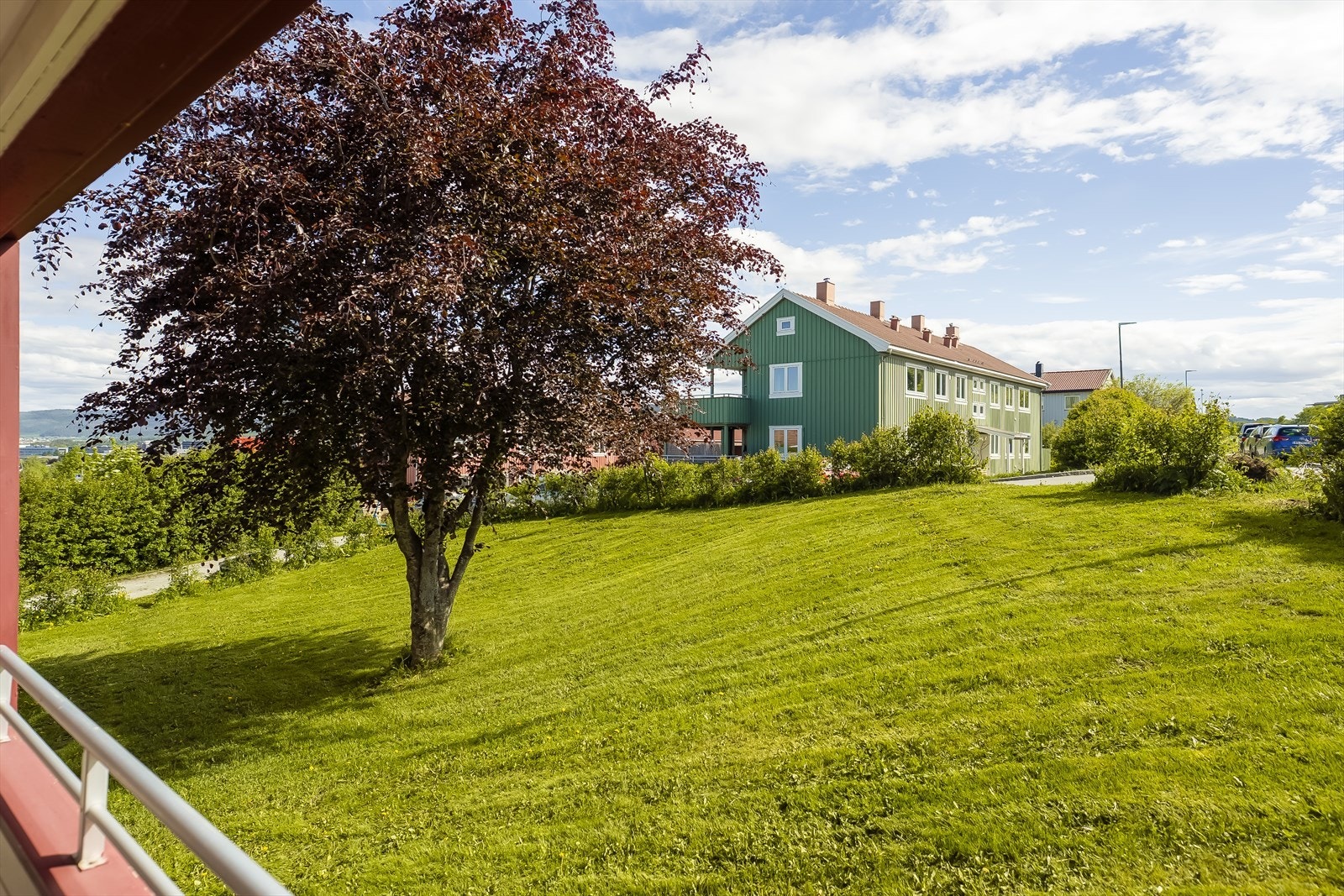Flott utsyn uten nevneverdig innsyn. Galleribilde