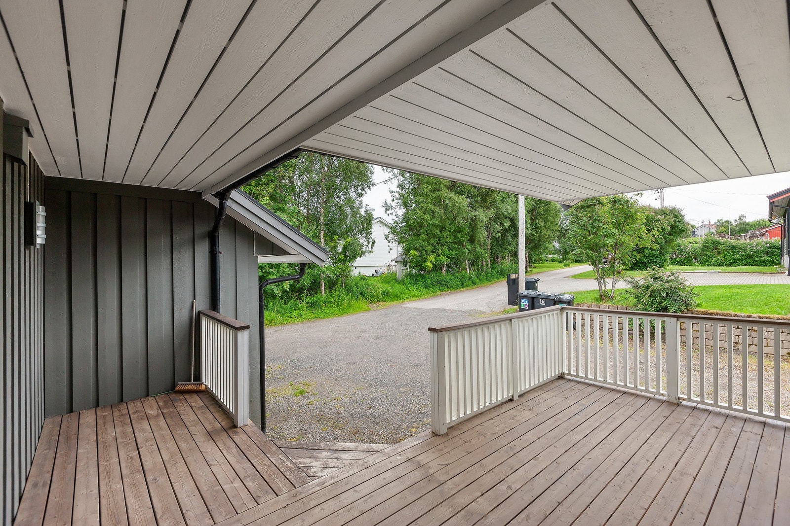 Overbygd inngangsparti Galleribilde