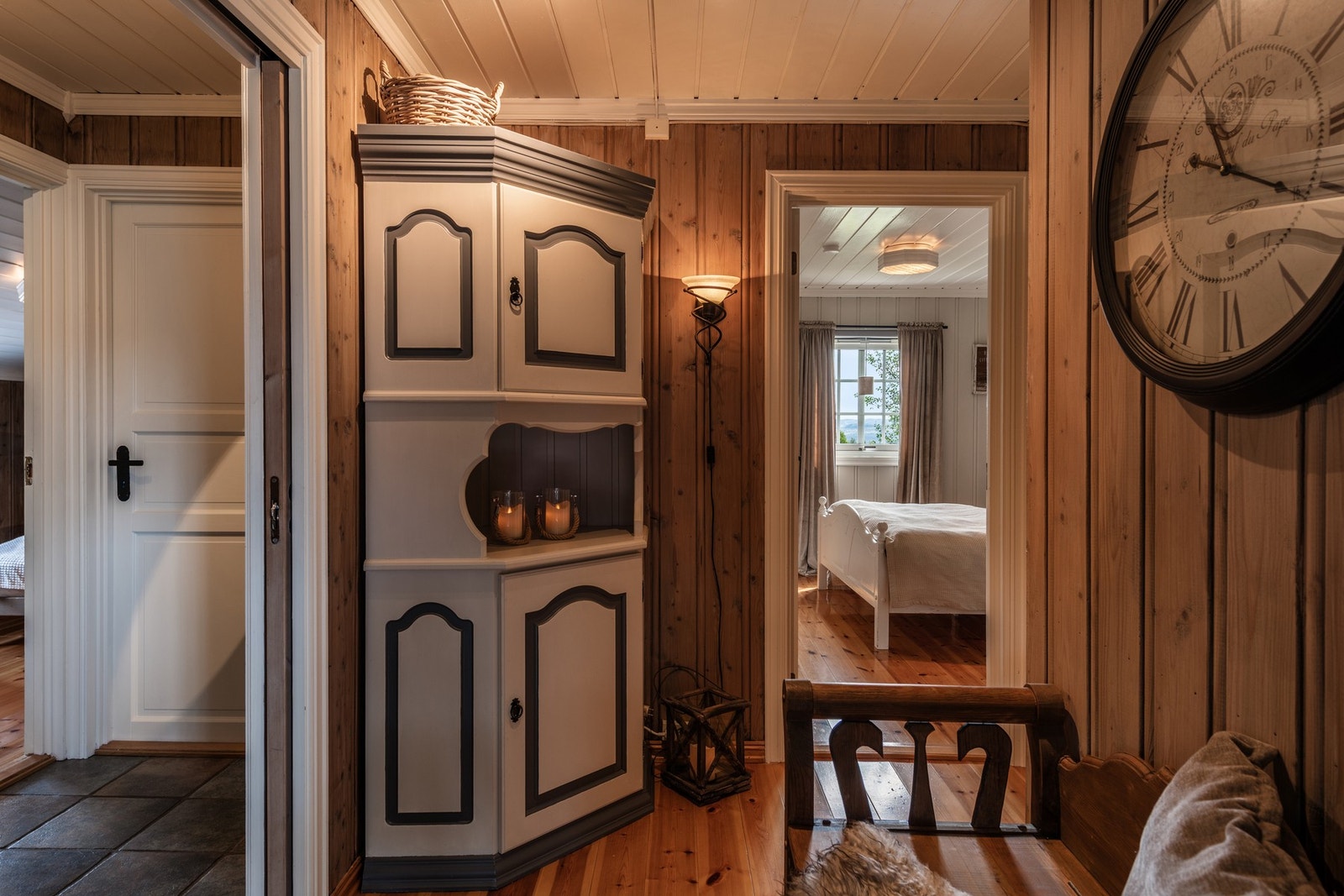 På vei inn til hovedsoverommet. Galleribilde