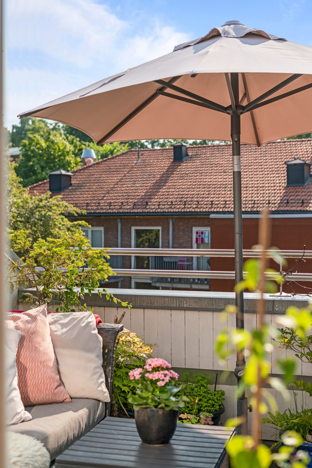 Her er det helt stille - midt i byen. Galleribilde