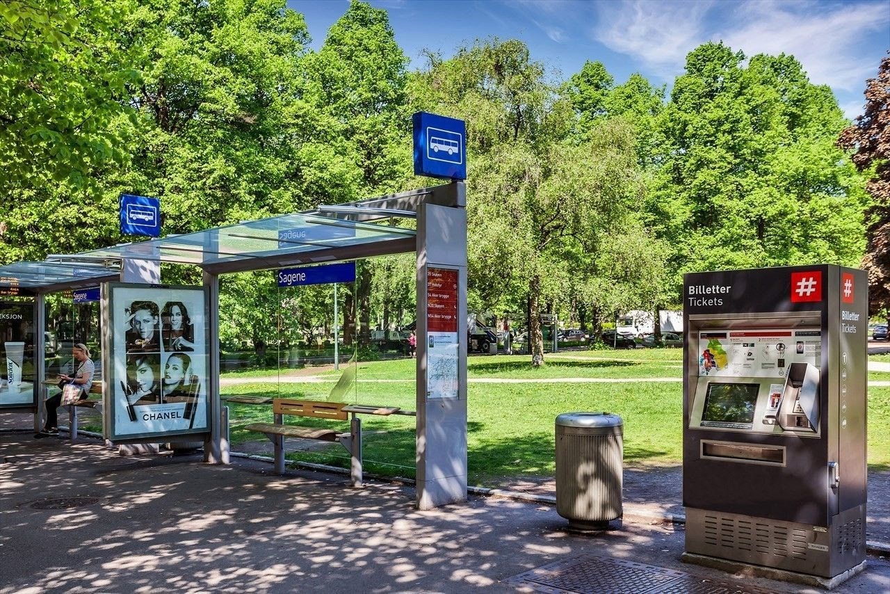 Det er kort vei til offentlig kommunikasjon. Galleribilde