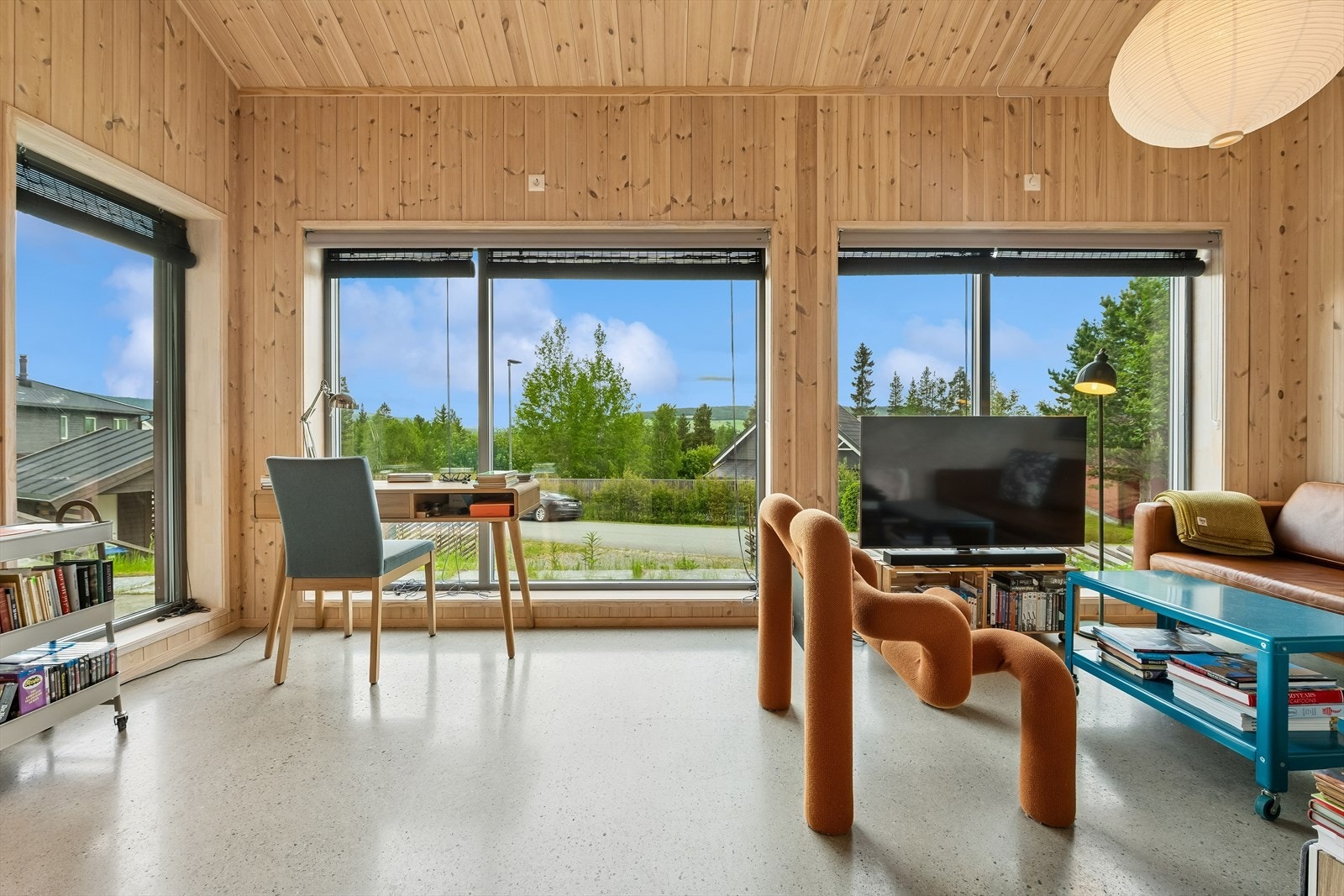 Boligen er utstyrt med balansert ventilasjon som sikrer et sunt inneklima. Galleribilde