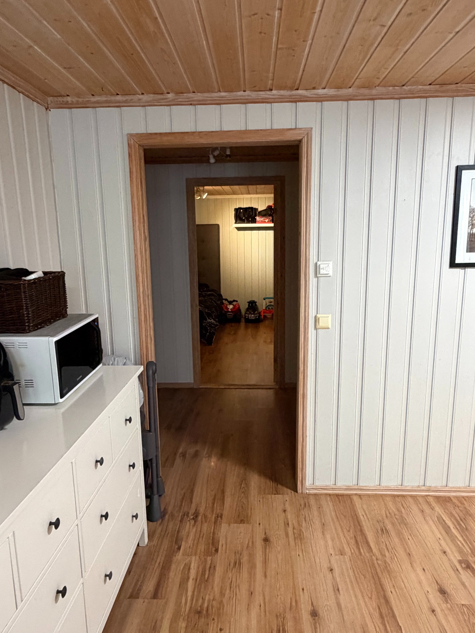 Stue mot soverom, bod og bad Galleribilde