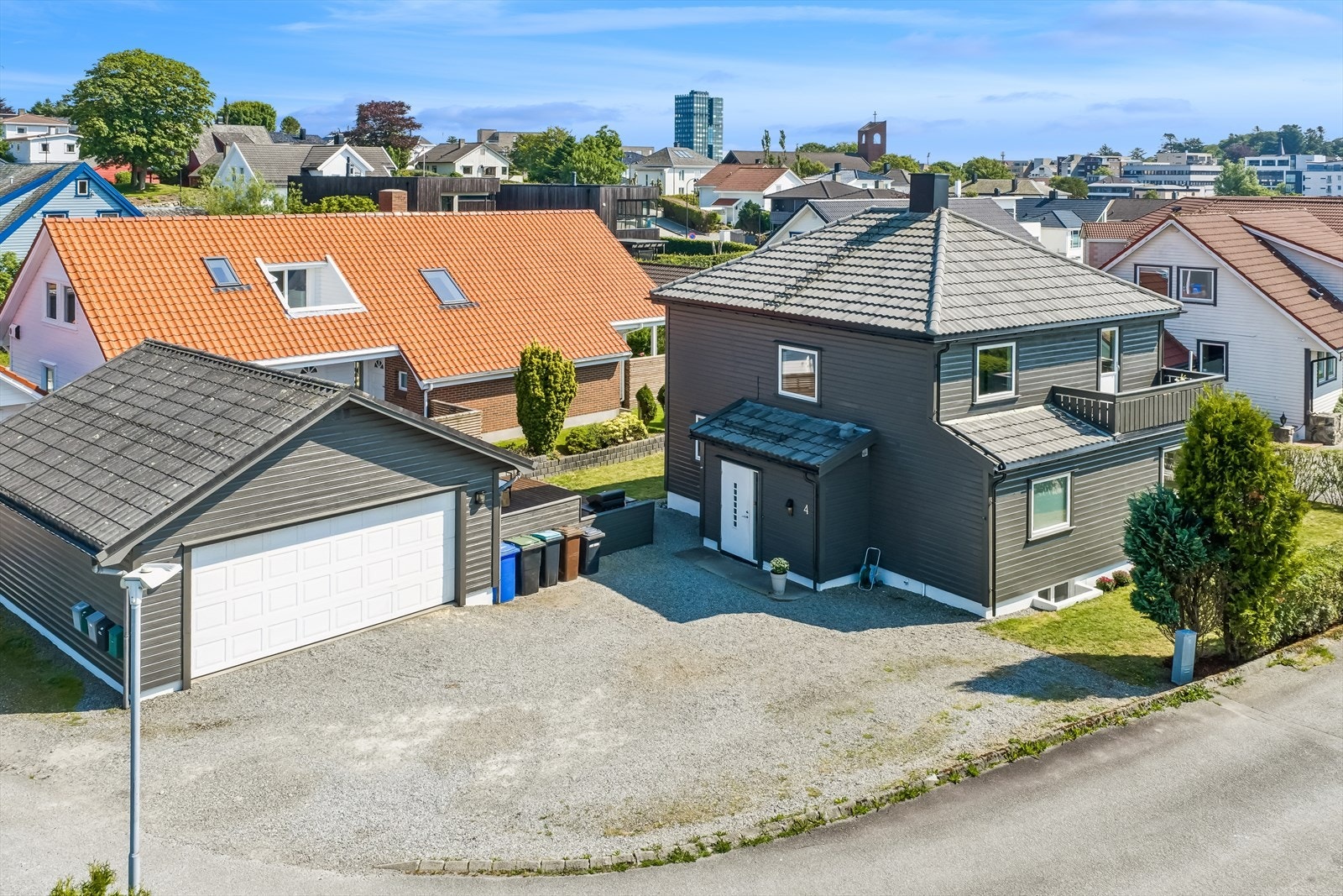 Velkommen til denne eneboligen på Bryne! Galleribilde