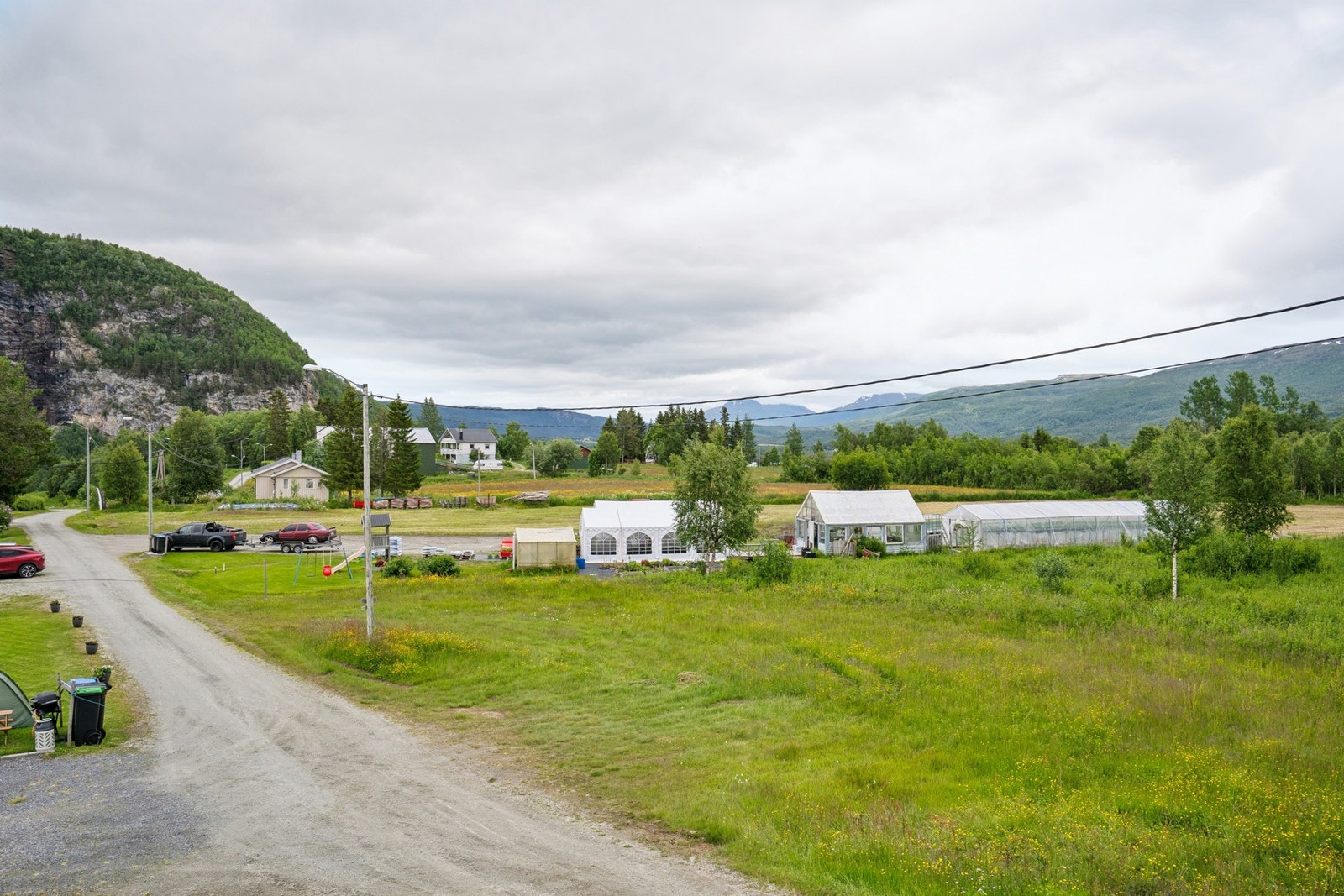Utsikt over nærområdet fra eiendommen Galleribilde