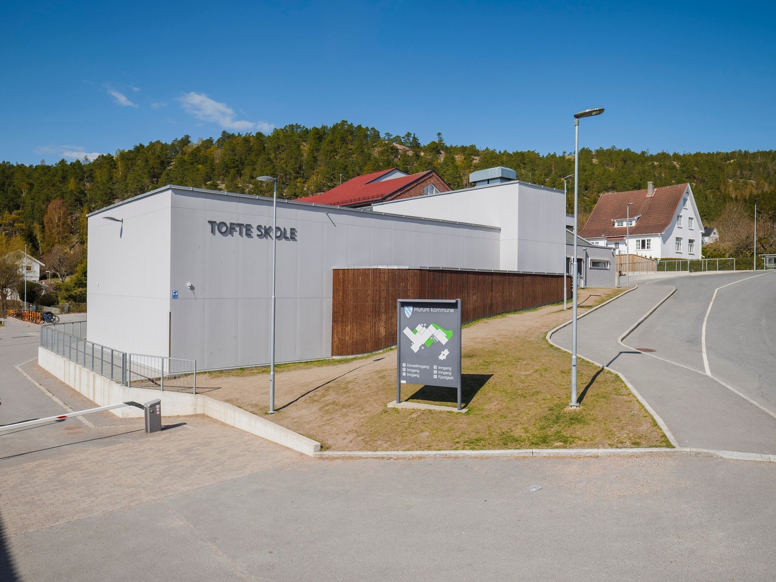 Tofte barneskole ligger kun ca 500 meter fra boligen Galleribilde
