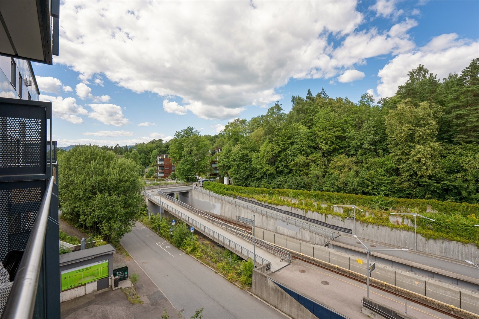 Utsikt fra balkong Galleribilde