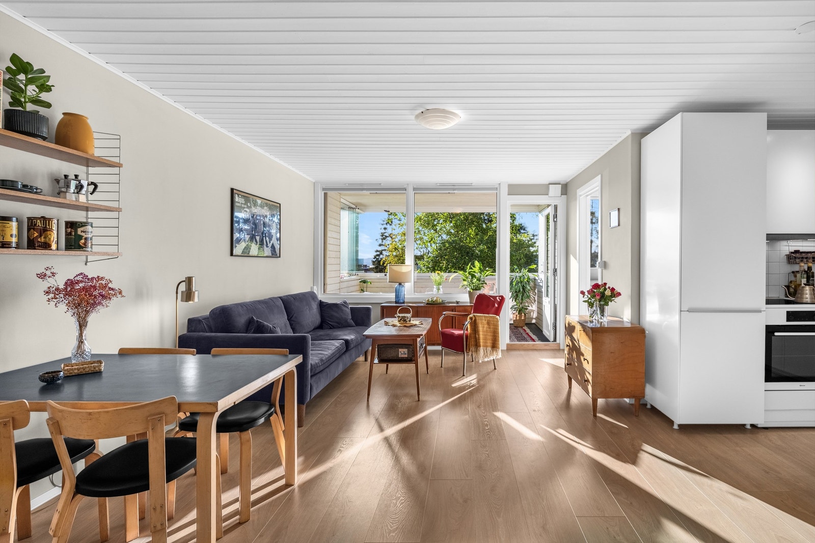 Sindre Nyhus v/ Krogsveen Løren inviterer til Erlends vei 5! Galleribilde