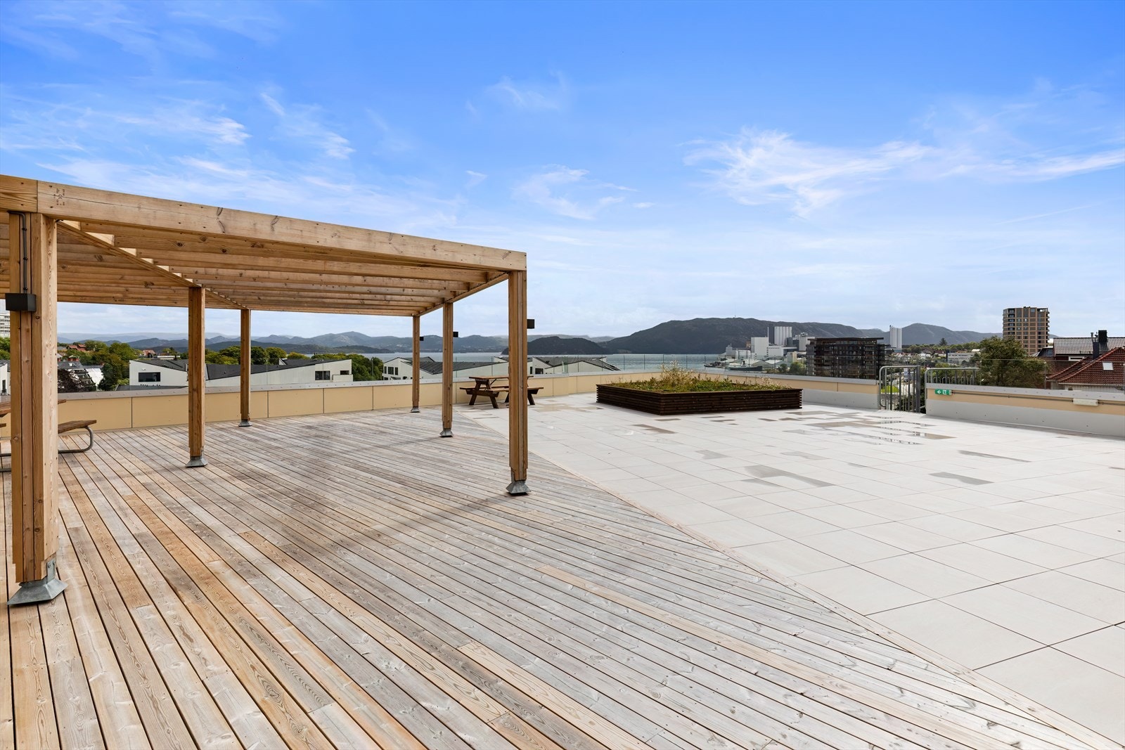En av sameiets felles takterrasser Galleribilde