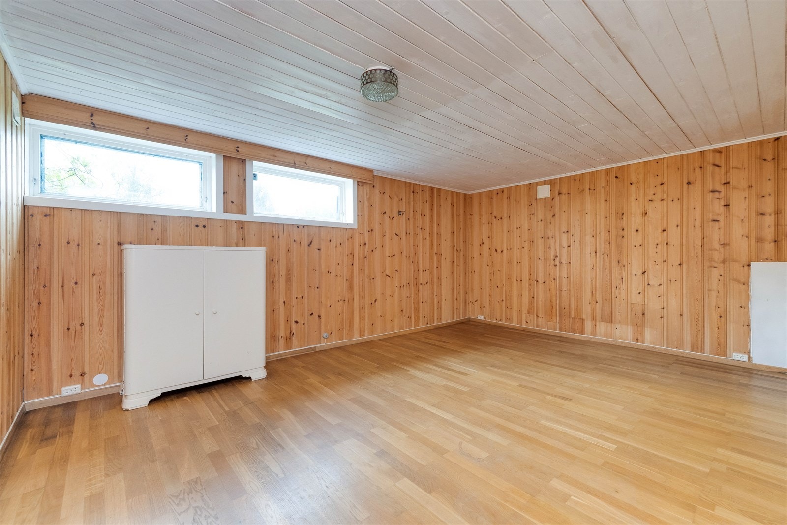Kjellerstue Galleribilde