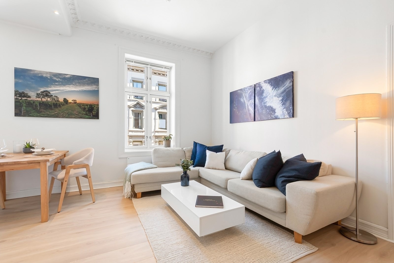 Planløsningen gjør det enkelt å innrede med separate soner. Galleribilde