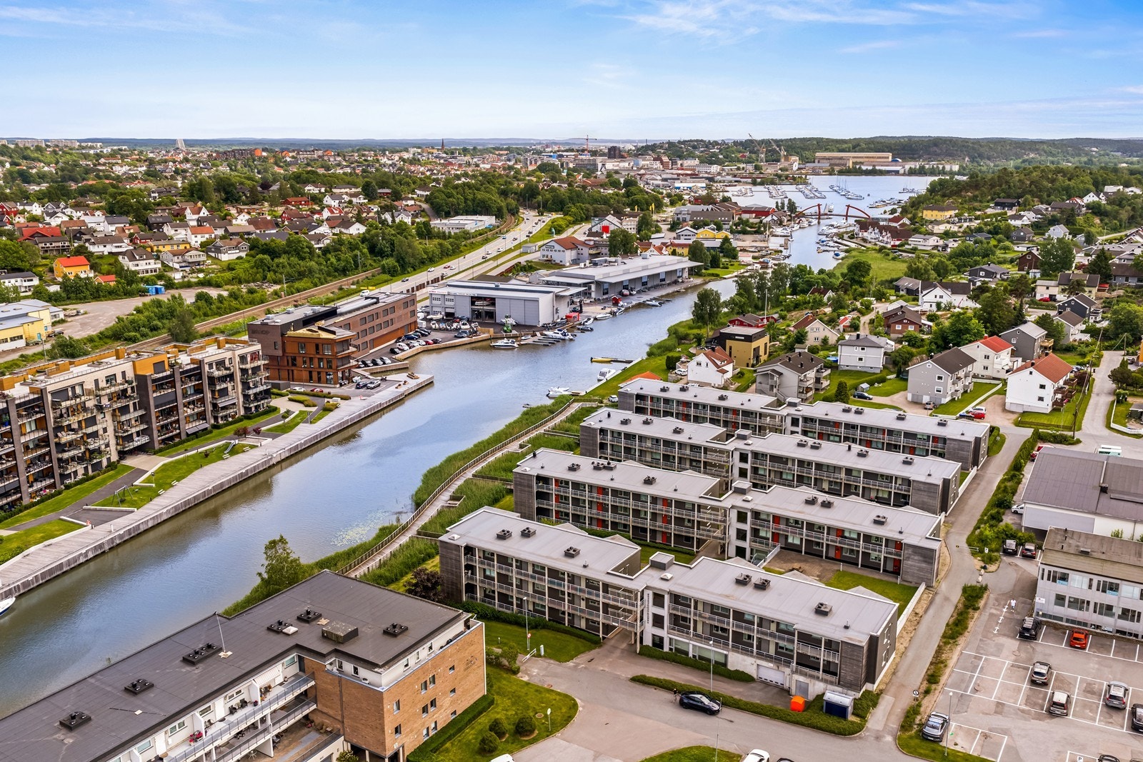 Beliggenhet med enkel tilgang til Fredrikstad sentrum og omkringliggende områder. Galleribilde
