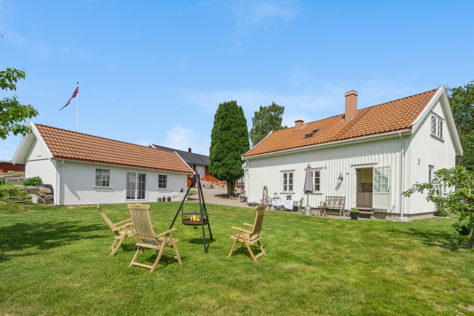 Våningshuset kan være fra så tidlig som 1670, og ble sist tilbygget med en leilighet i 2001 Galleribilde
