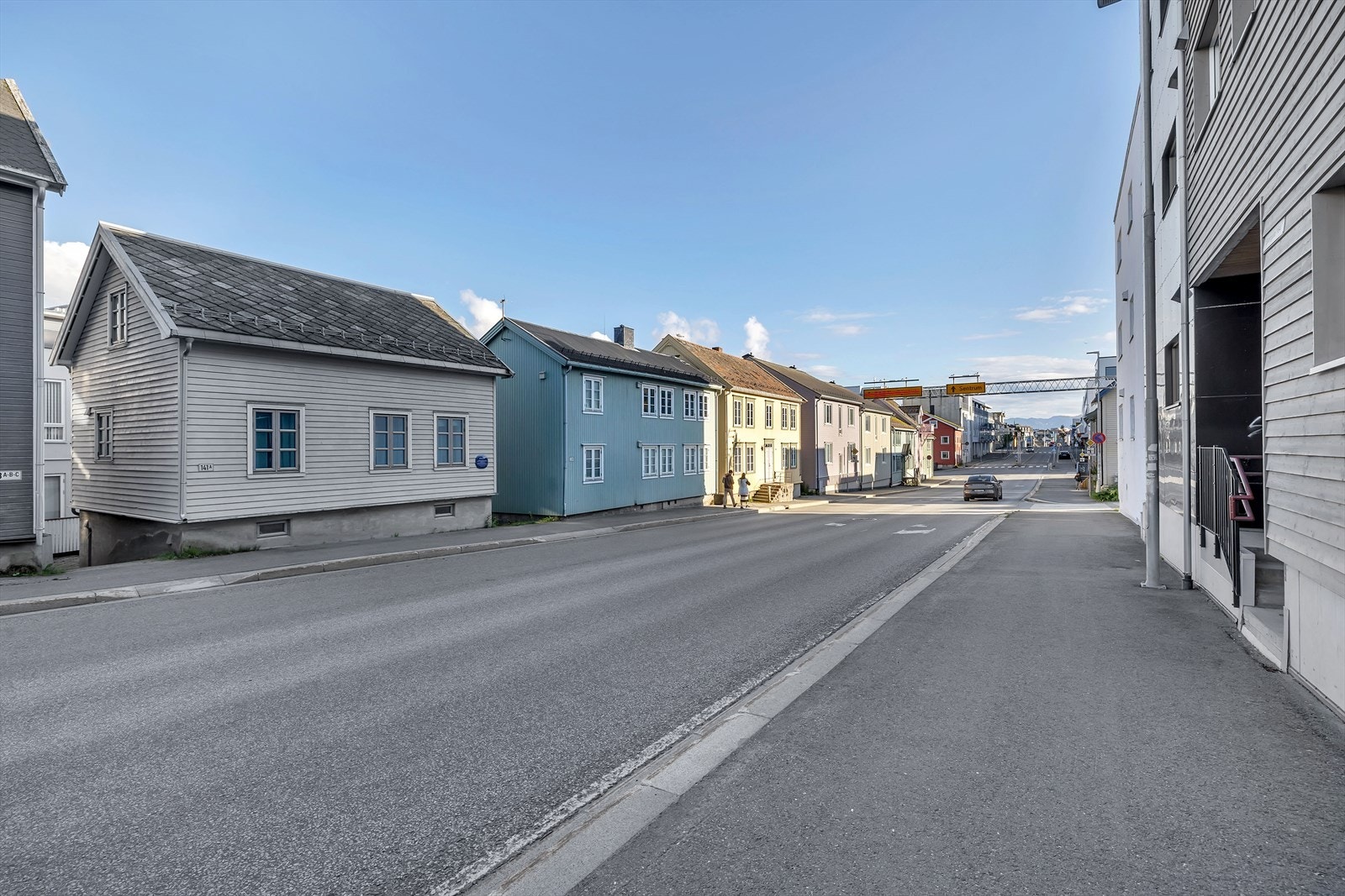 Storgata mot sør - kort gangavstand til alt. Galleribilde