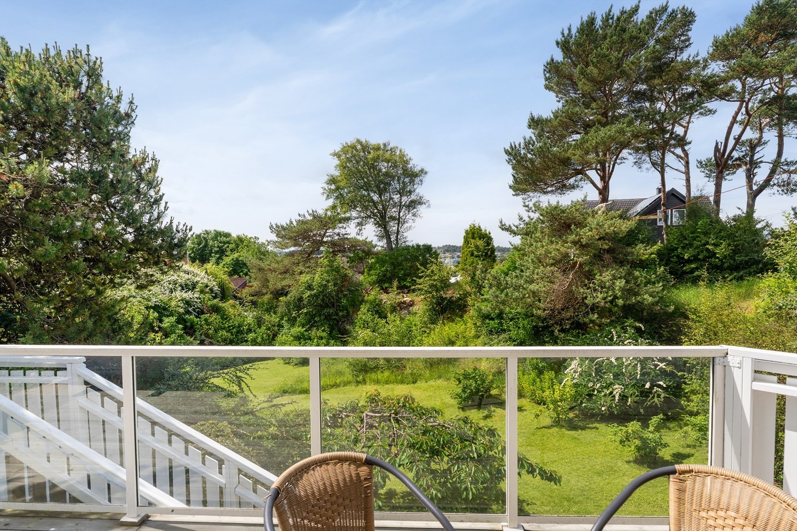 Herlig terrasse i underetasjen. Galleribilde