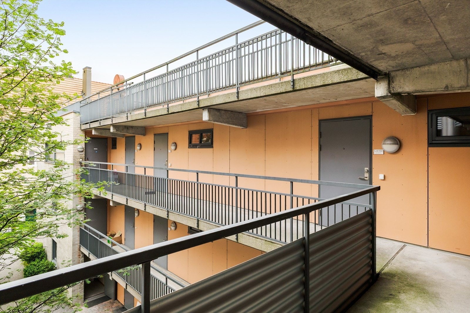 Svalgang til leiligheten Galleribilde