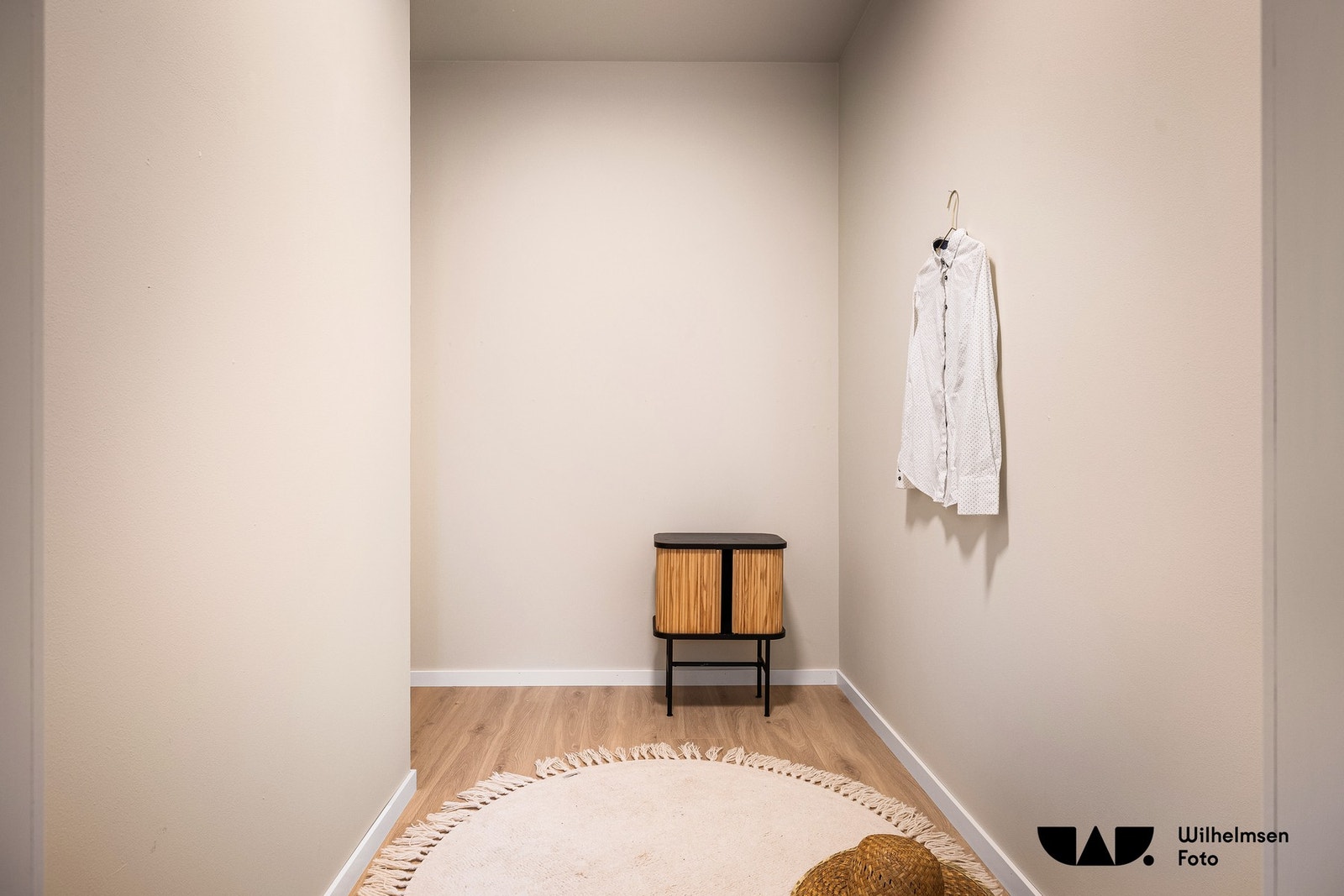 Rom i tilknytning til soverom. Kan benyttes som kontor, walk-in garderobe eller lignende Galleribilde