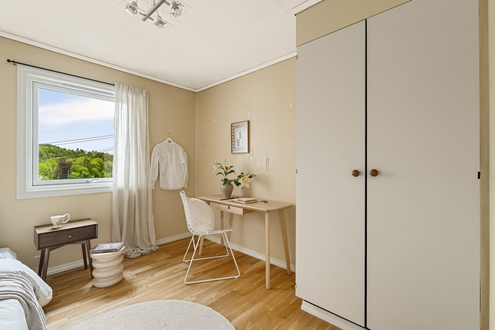 Også her er det rom for seng og garderobe mm. Galleribilde