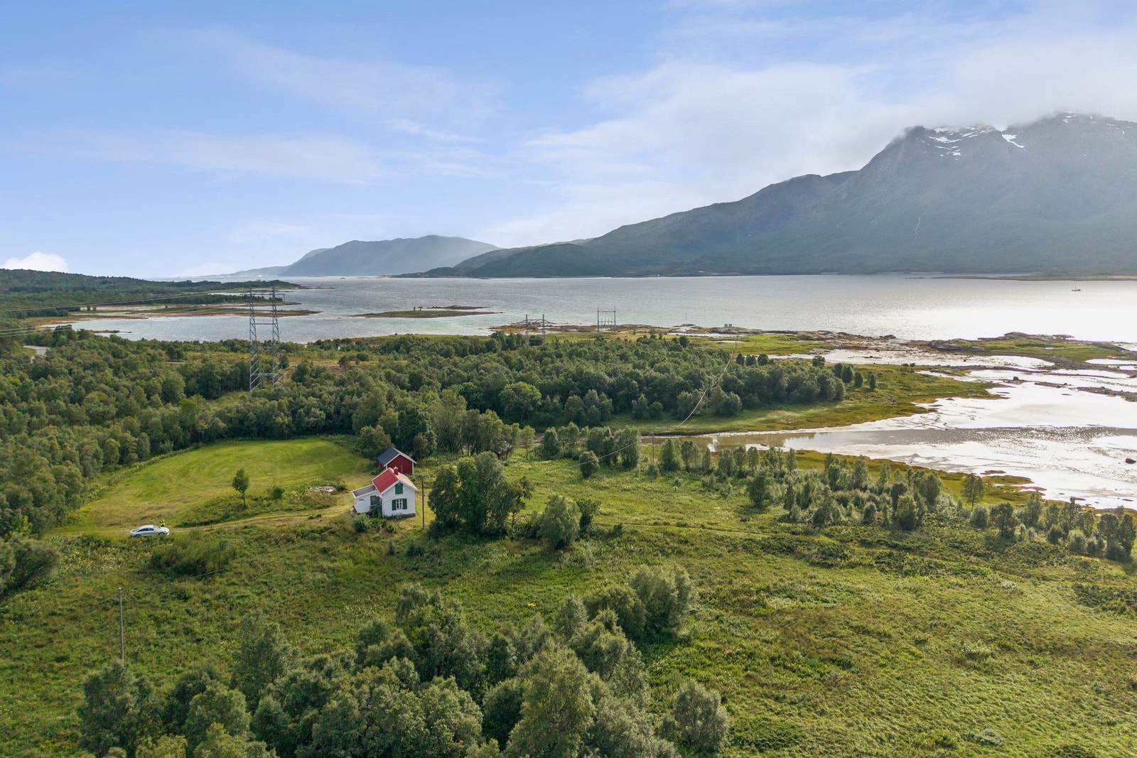 Her kan man nyte stillheten og den storslåtte naturen. Galleribilde