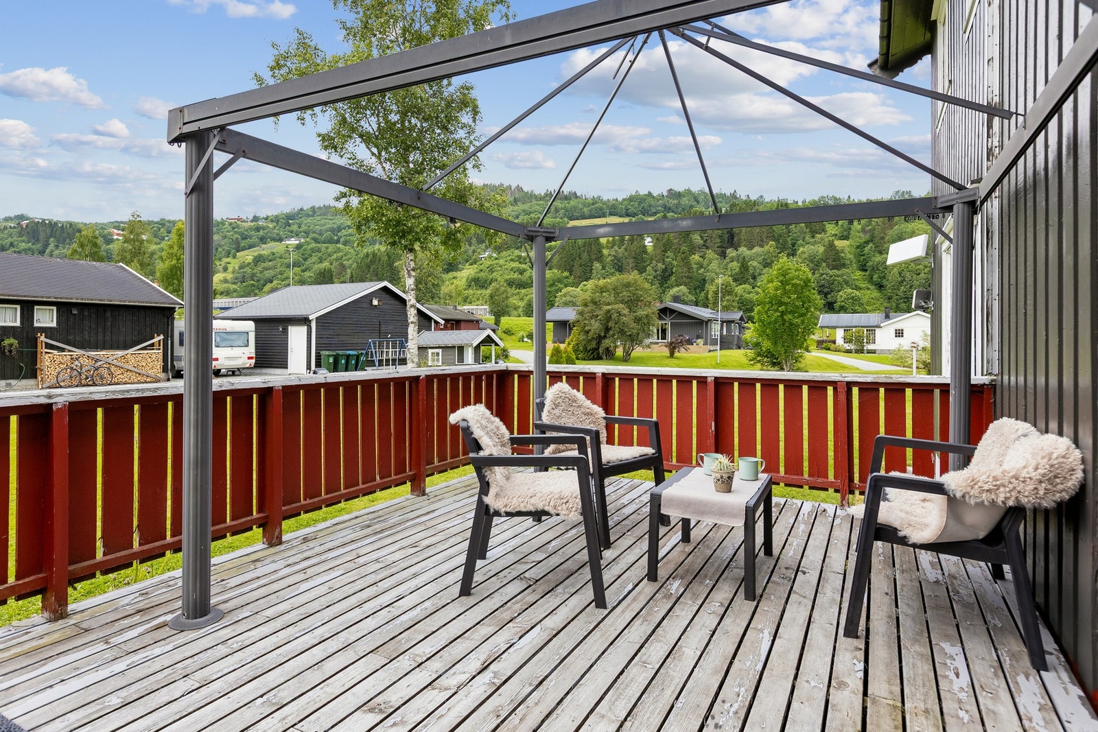 Veranda på ca. 23 m². Galleribilde