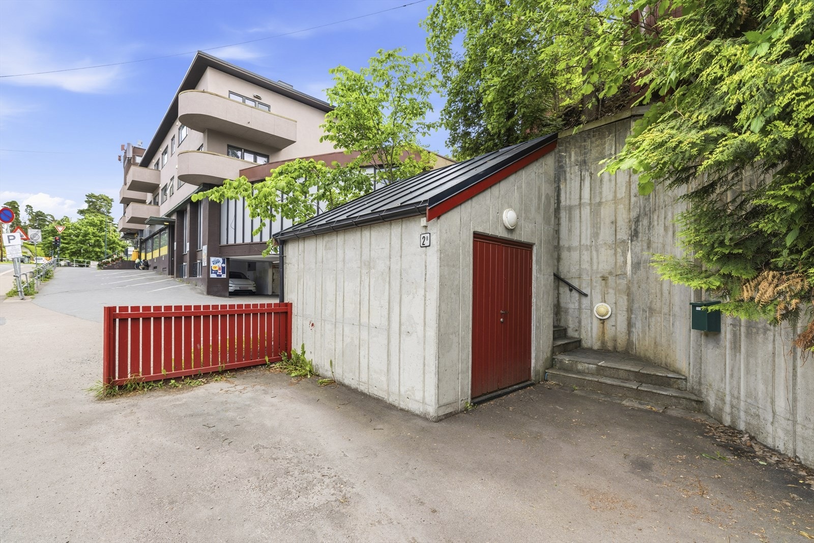 Ekstern bod fra gateplan med ytterligere oppbevaringsplass Galleribilde