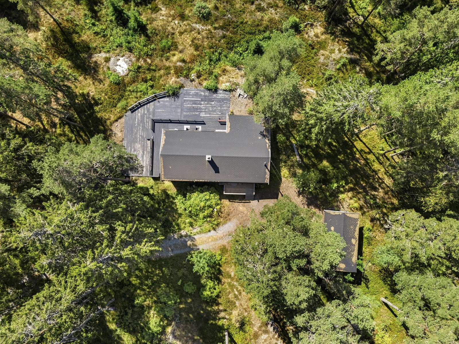 Oversiktsbilde av eiendommen. Galleribilde