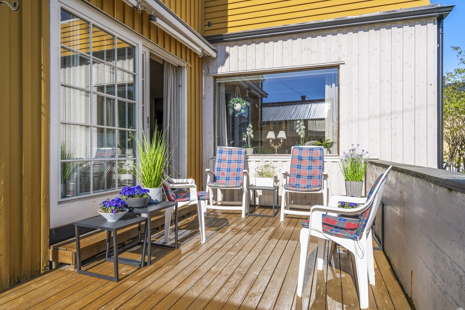Terrassen er på 10 m² Galleribilde