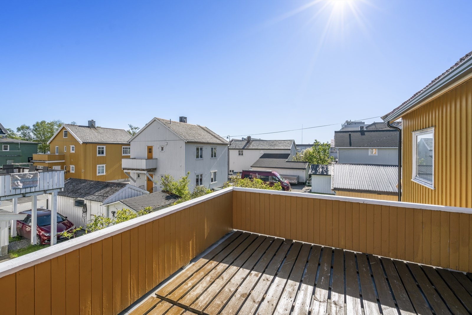 Balkongen er på 13 m². Galleribilde