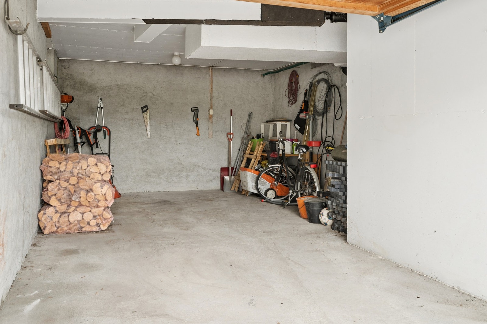 - Garasje - Galleribilde