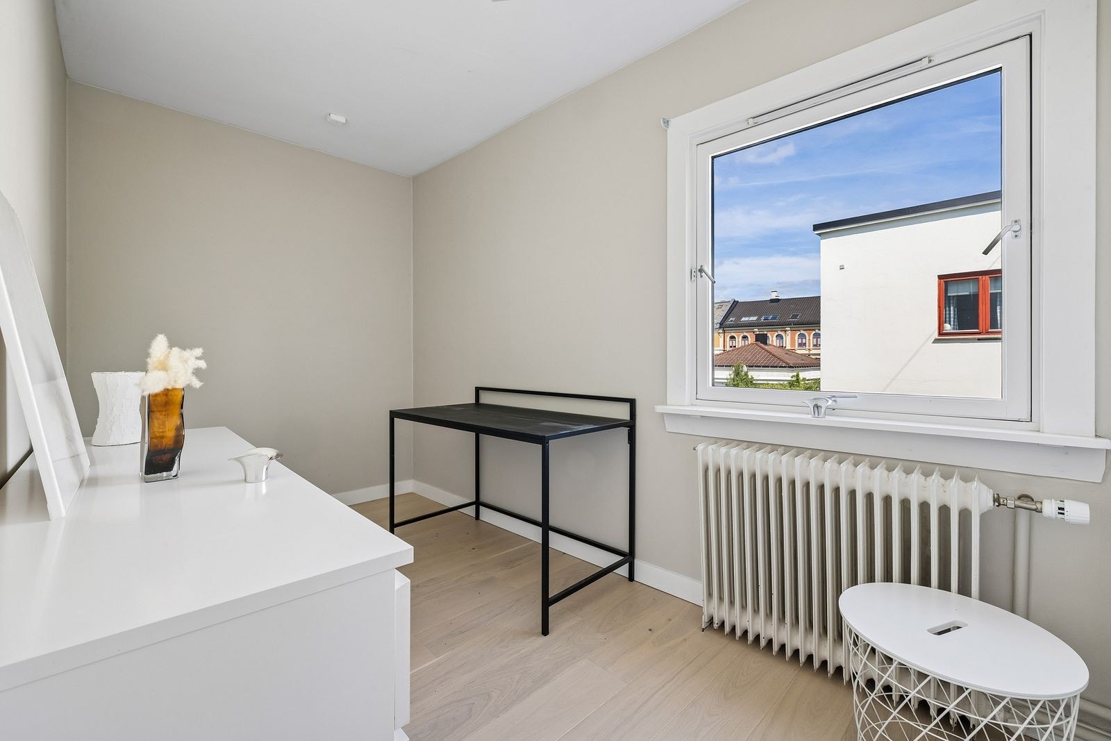 Fyll ut interesseskjema for å bli kontaktet for visning! Galleribilde