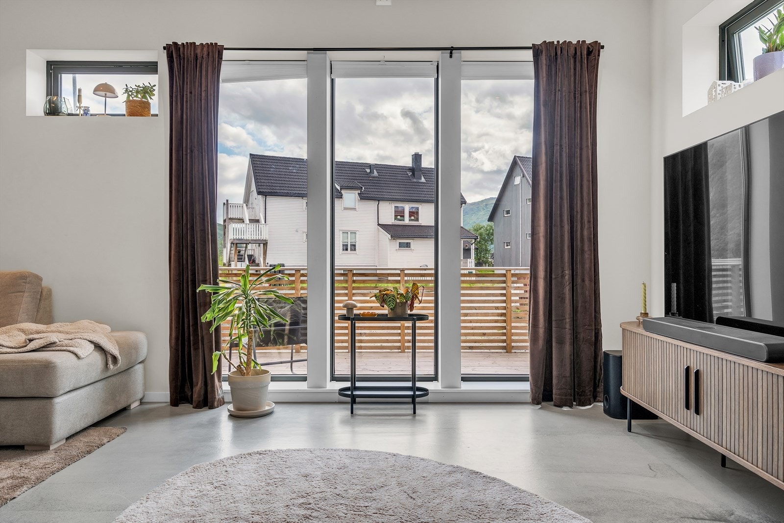 Vinduer med 2-lags glass fra ombyggingsperioden. Galleribilde