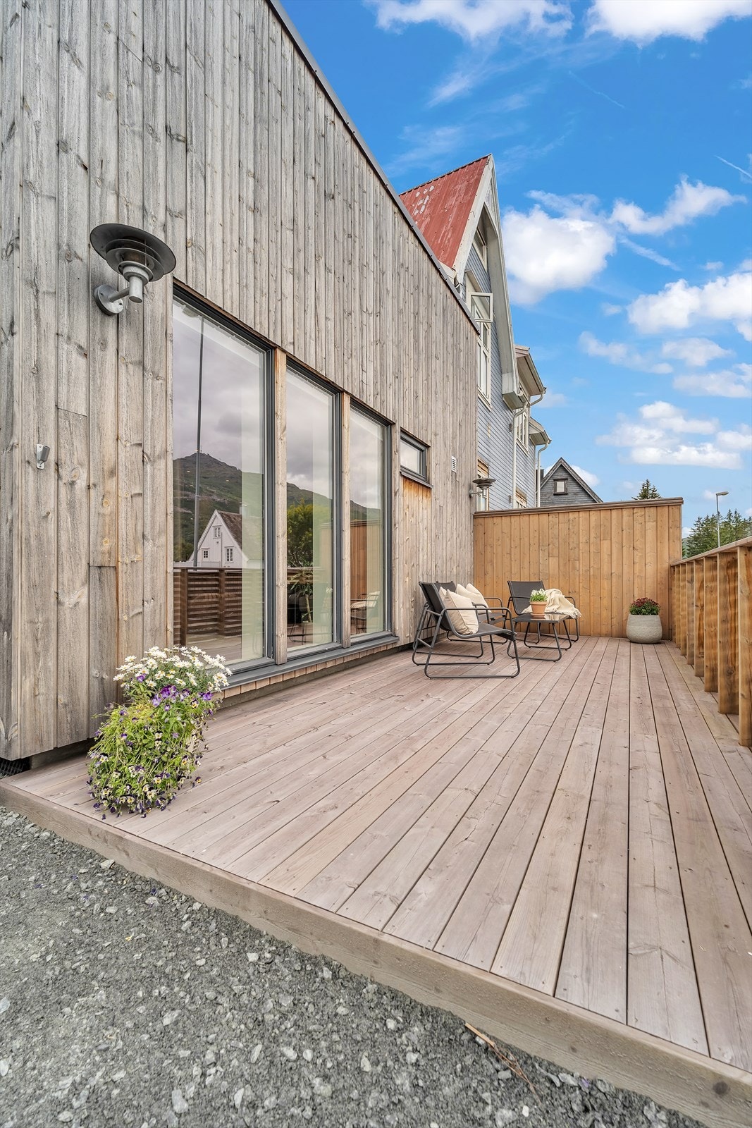 Uteplassen utgjør et areal på 21 m². Galleribilde