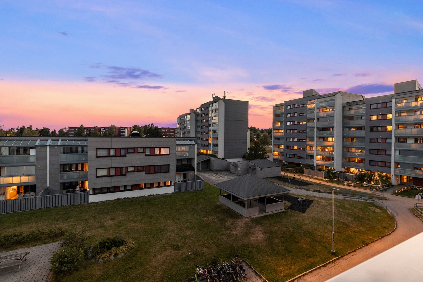Utsikt fra balkong Galleribilde