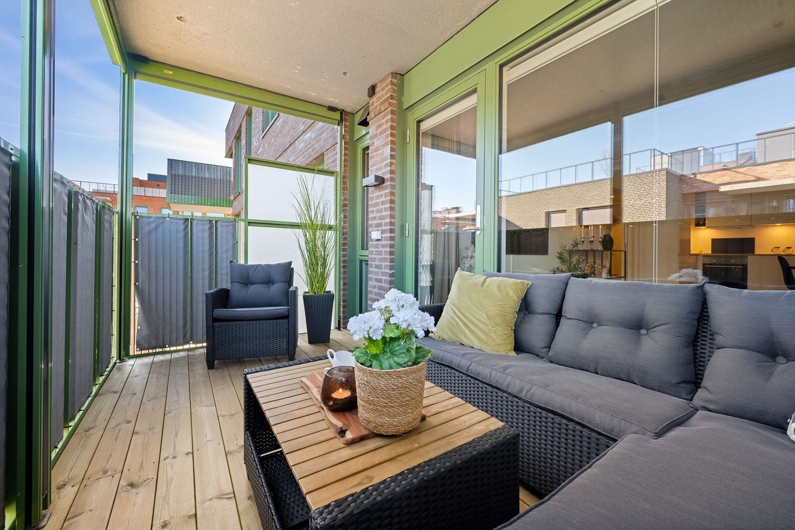 Moderne og lekker 2-roms leilighet fra 2024 | Garasjeplass | Balkong | Sentralt | Solrik takterrasse | IN-ordning Galleribilde