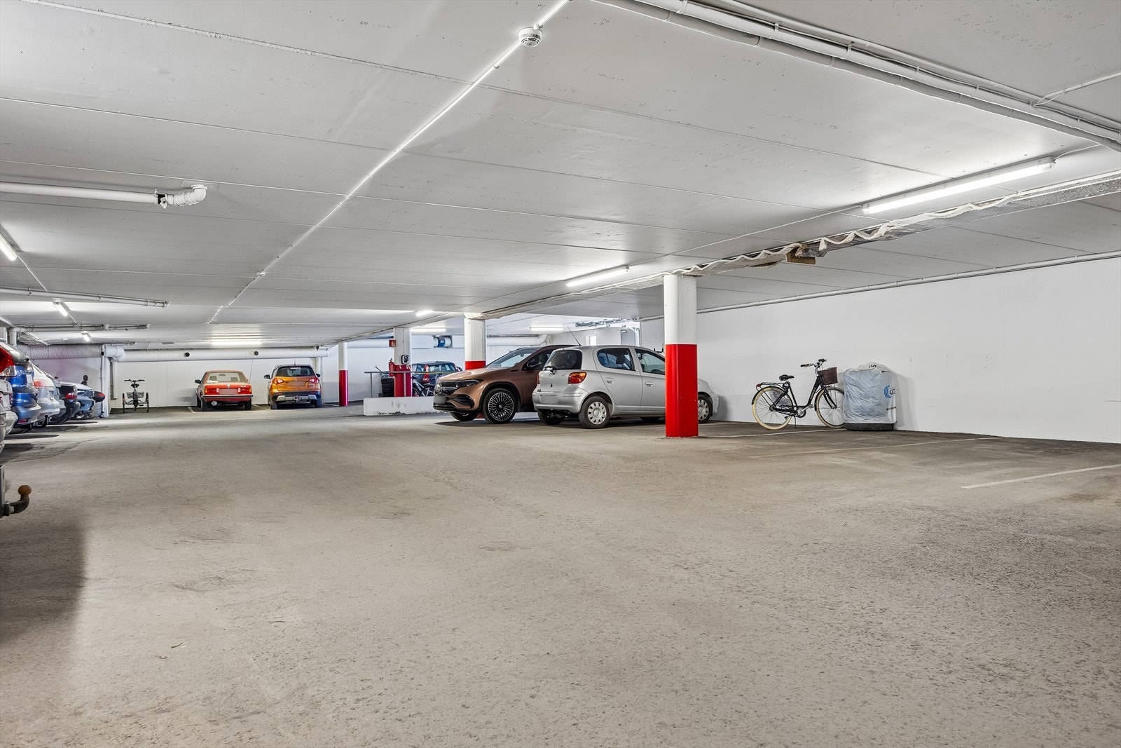 Det medfølger parkeringsplass i parkeringskjeller Galleribilde