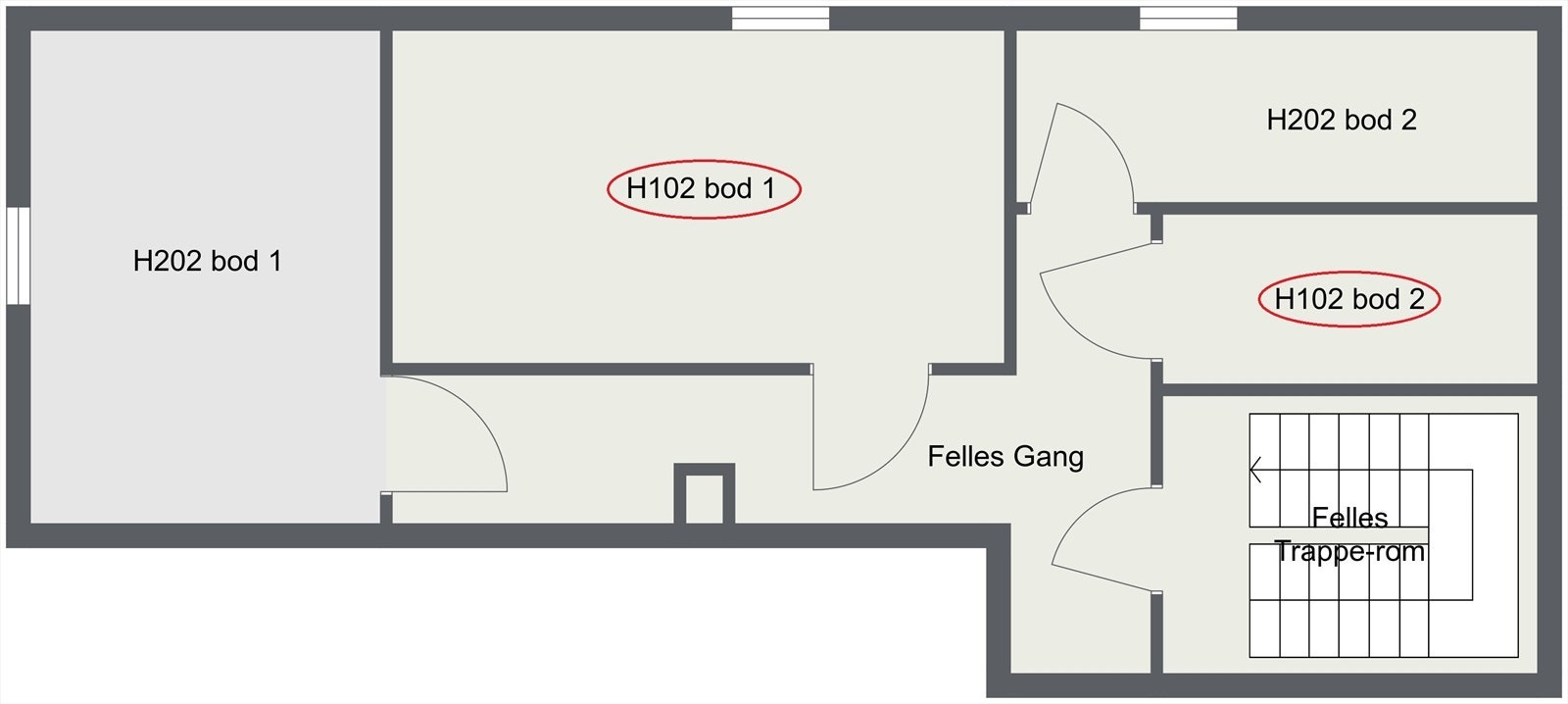 Oversikt bodareal i kjeller (bodene til seksjonen er markert med rødt). I tillegg disponerer seksjonen bod på loft, samt en utvendig bod ved hageparsell. Galleribilde
