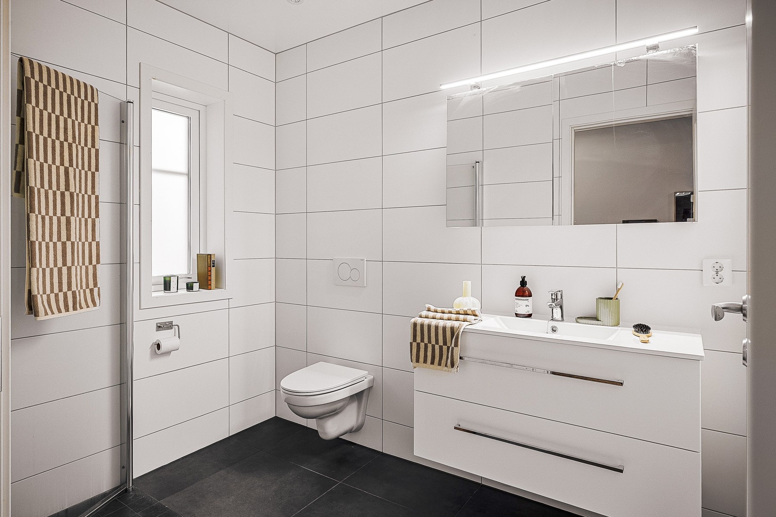 - Lyst og pent bad - Galleribilde