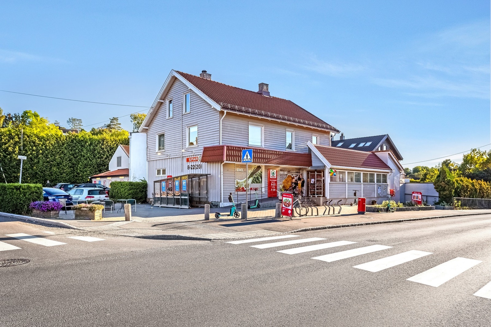 SPAR på Simensbråten er en liten spasertur fra leiligheten Galleribilde