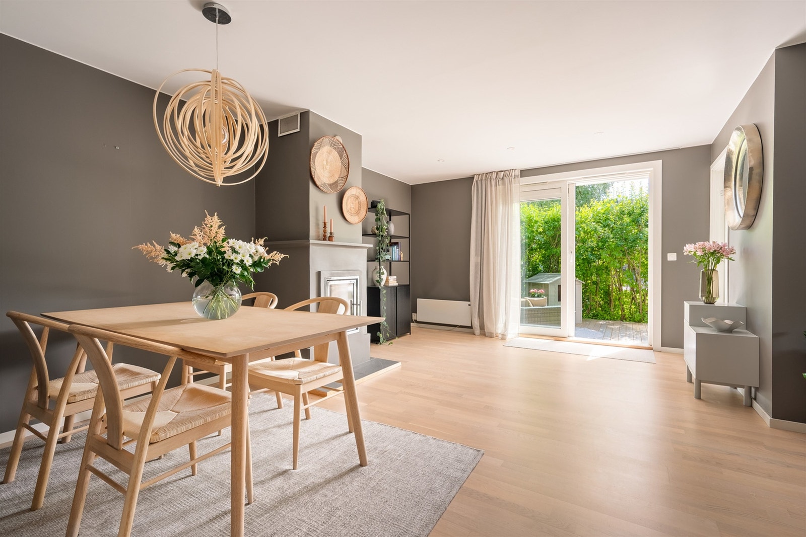 En attraktiv og familievennlig 3-roms leilighet beliggende i et etablert og hyggelig område, med et trygt og familievennlig bomiljø. Foto: Gutt Foto Galleribilde
