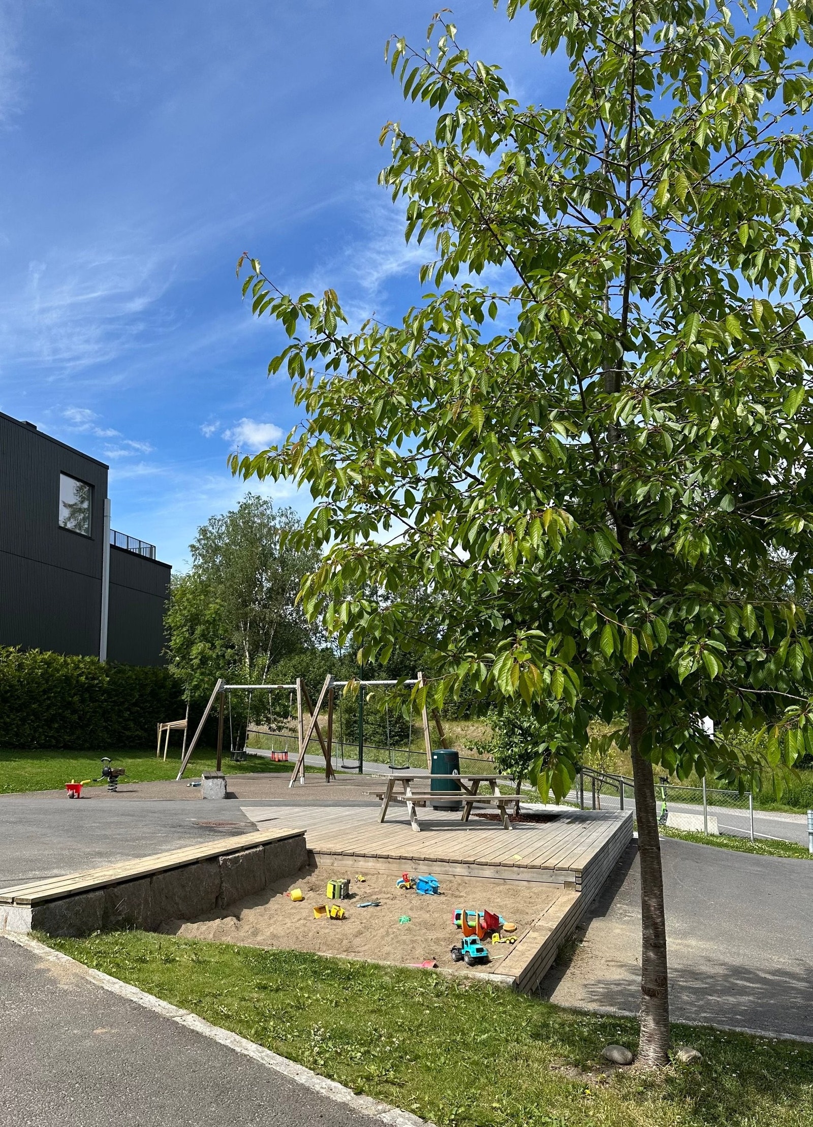 En av flere lekeplasser i sameiet Galleribilde