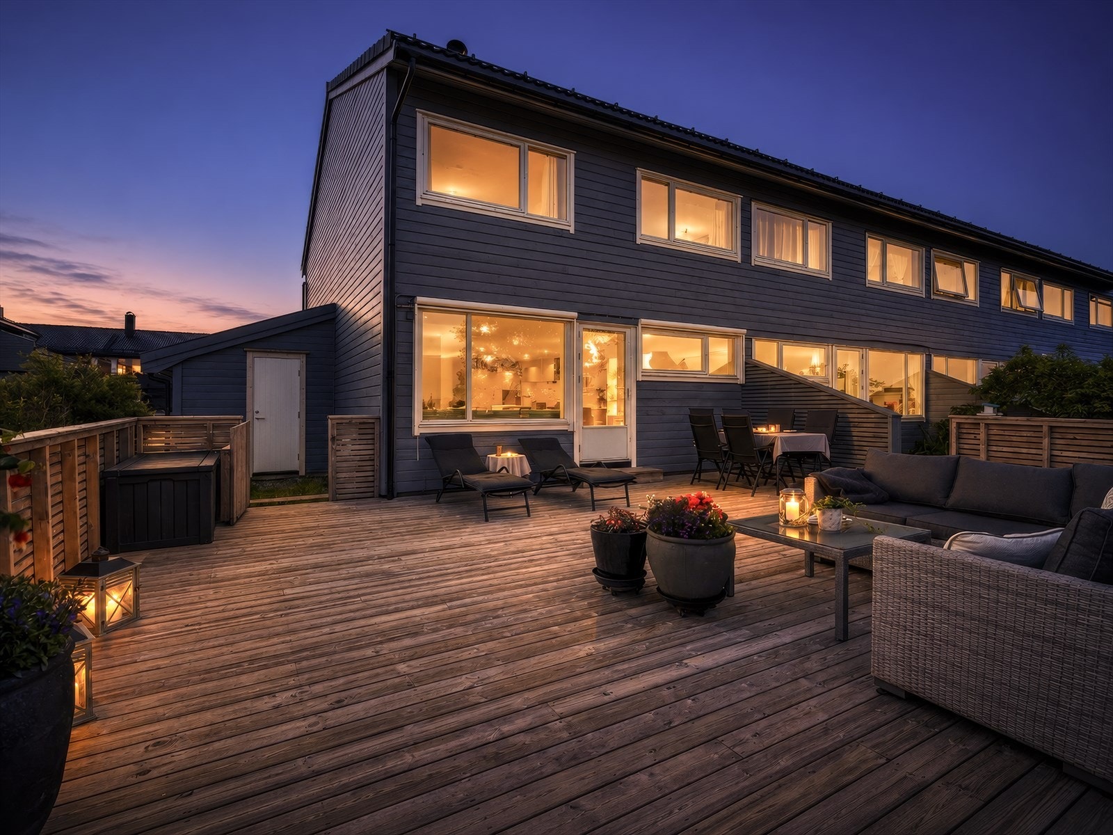 Rekkehuset har en attraktiv endebeliggenhet i borettslaget. Galleribilde
