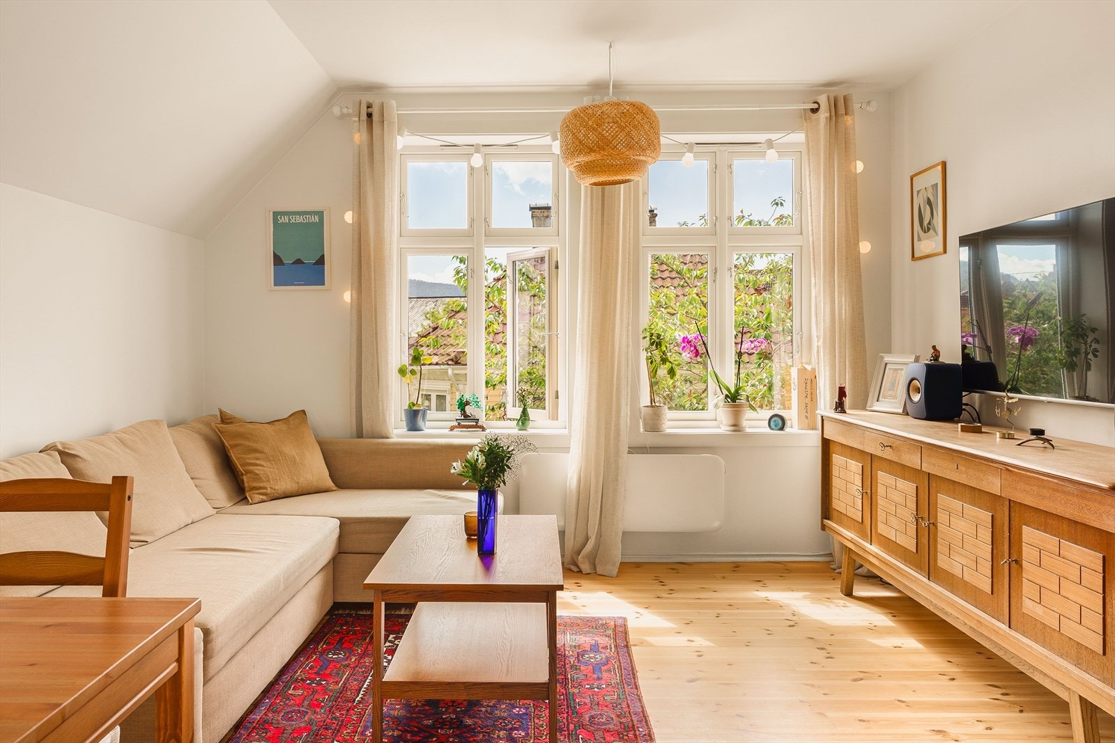 - Velkommen til denne behagelige leiligheten i Ladegårdsgaten 39C. Foto: Christiane Dame - Galleribilde