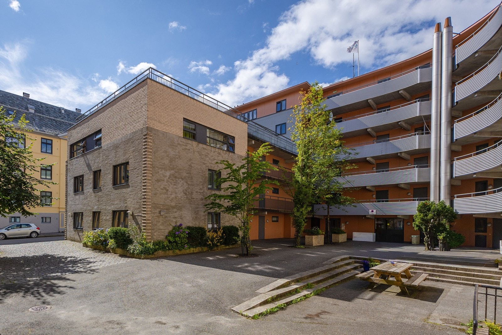 Inngangsparti til Konsul Børs gate 14 Galleribilde